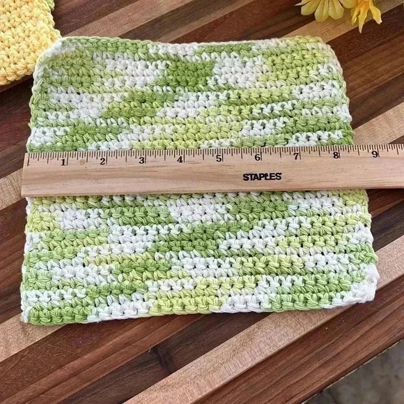 100% Cotton Handmade Washcloths - Set of 3 - Picture 3 of 8